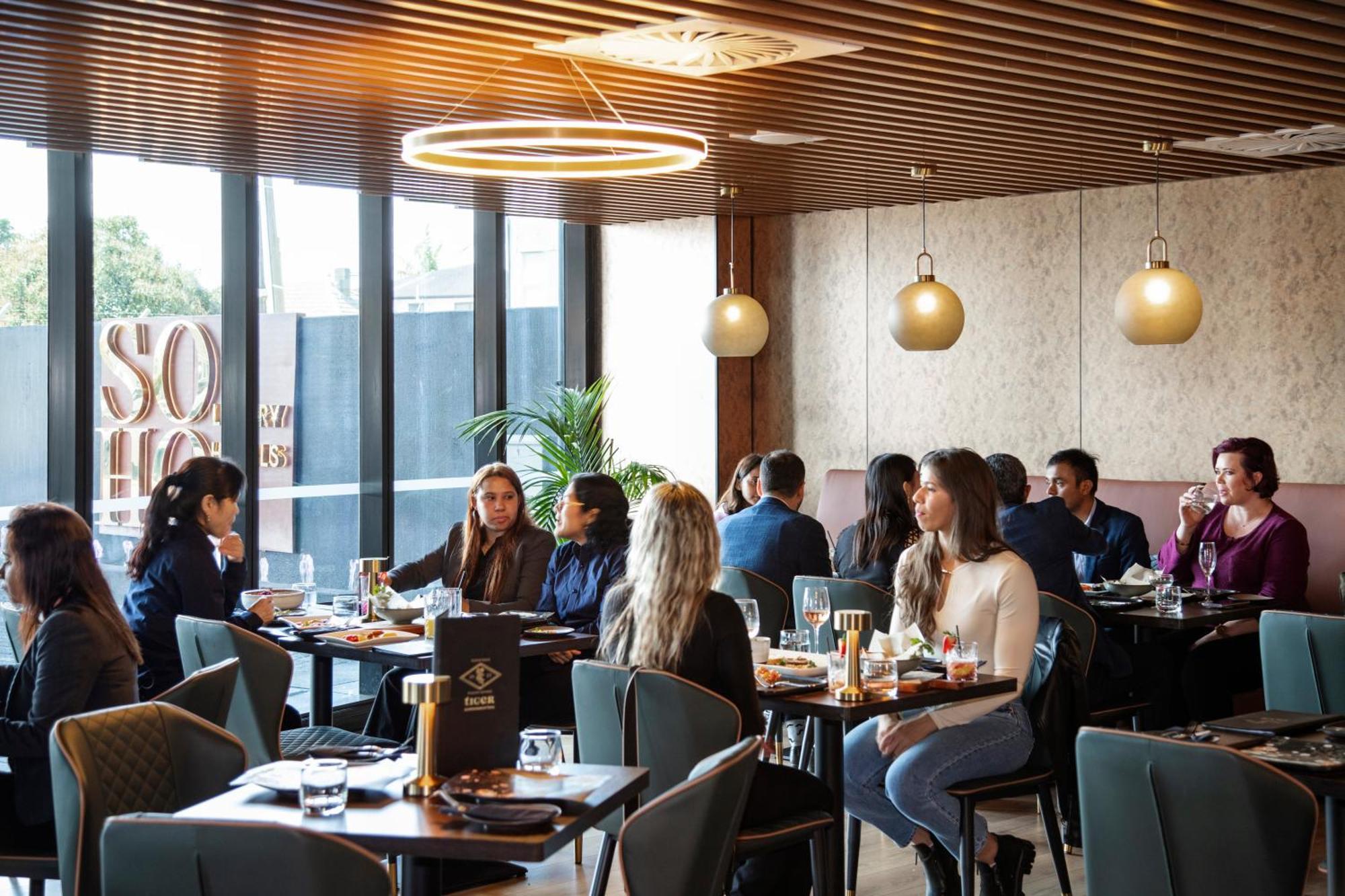 Soho Hotel Оукланд Екстериор снимка